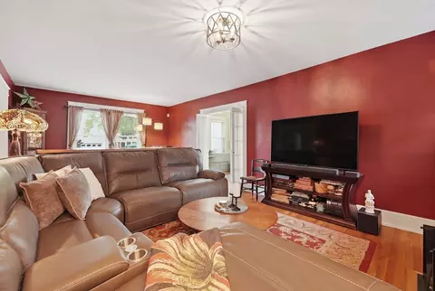 Living - 188 Archer St, Fall River, MA 02720 photo 3 of 5