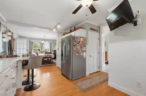 Entry Way - 188 Archer St, Fall River, MA 02720 photo 2 of 3