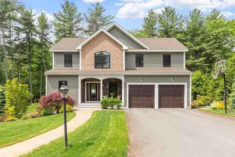 19 Birch Ln #19, Carlisle, MA 01741