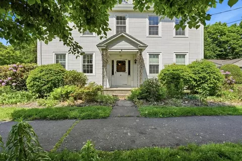 15 Main St, Hatfield, MA 01038