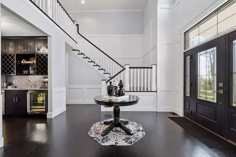 Entry Way - 3 Toronto Ave, Gloucester, MA 01930 photo 1 of 6