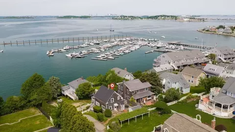2 Circuit Ave, Hull, MA 02045