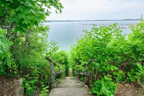 View/Area - 2 Circuit Ave, Hull, MA 02045 photo 2 of 11