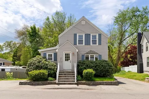 19 Butler Ave, Wakefield, MA 01880
