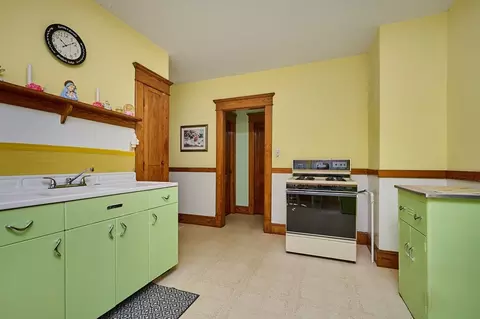 52 Knipfer Ave, Easthampton, MA 01027 photo 10
