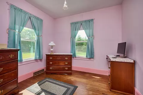 52 Knipfer Ave, Easthampton, MA 01027 photo 15
