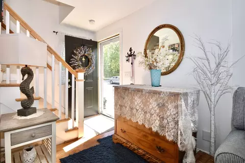 Entry Way - 50 Highland Ave, Wareham, MA 02558 photo 1 of 1