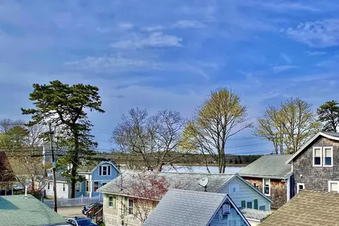 View/Area - 50 Highland Ave, Wareham, MA 02558 photo 3 of 8