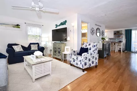 Living - 50 Highland Ave, Wareham, MA 02558 photo 1 of 3
