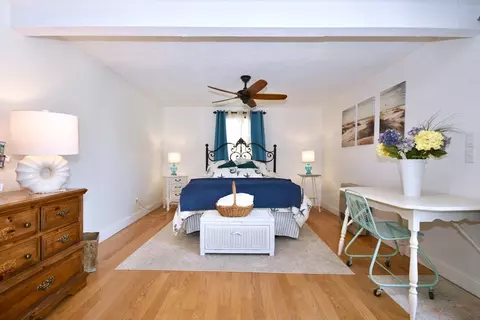 Bedroom - 50 Highland Ave, Wareham, MA 02558 photo 1 of 4