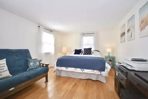 Bedroom - 50 Highland Ave, Wareham, MA 02558 photo 3 of 4