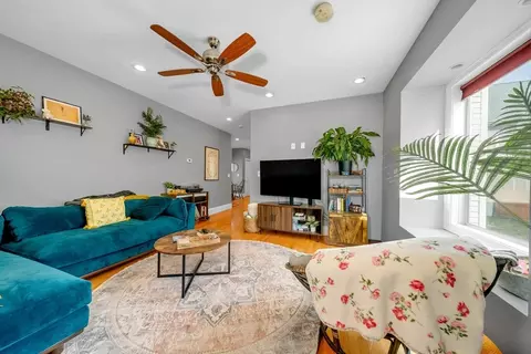 67 Bonair St, Somerville, MA 02145