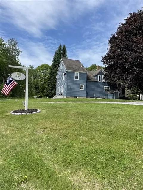 63 Gardner Rd, Hubbardston, MA 01452