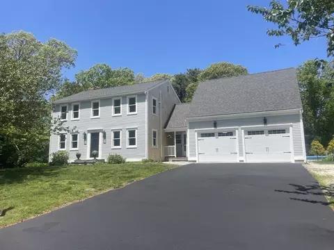 10 Old Colony Way, Yarmouth, MA 02664