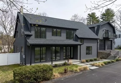 Exterior - 6 Ridgewood Rd, Webster, MA 01570 photo 2 of 11