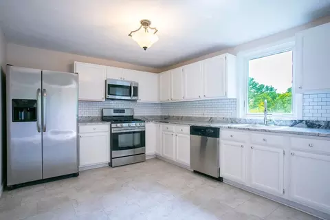 853 Main St, Acushnet, MA 02743 photo 3