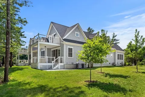 2 Golf Cottage Way #2, Mattapoisett, MA 02739