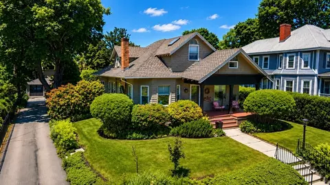 178 Cedar St, Clinton, MA 01510