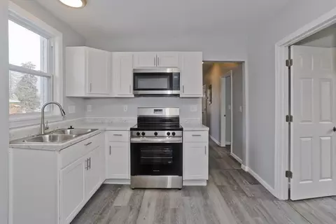 Kitchen - 64 Thompson St, Springfield, MA 01109 photo 1 of 5
