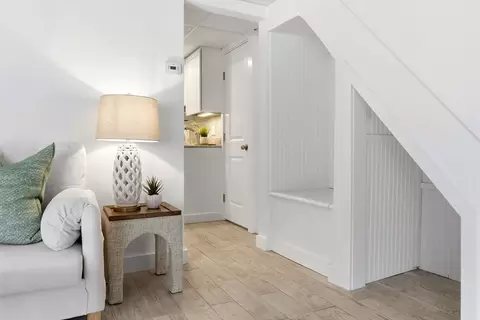 Entry Way - 6 Mt Locust Pl #2, Gloucester, MA 01930 photo 1 of 4