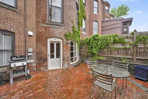Exterior - 27 Mattoon St, Springfield, MA 01105 photo 3 of 3