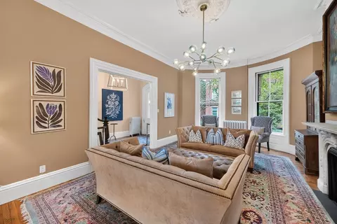 Living - 27 Mattoon St, Springfield, MA 01105 photo 1 of 3