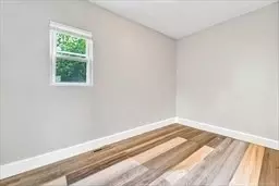 Bedroom - 108 Marble St, Springfield, MA 01105 photo 3 of 3