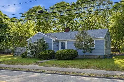 177 Seacoast Shrs, Falmouth, MA 02536