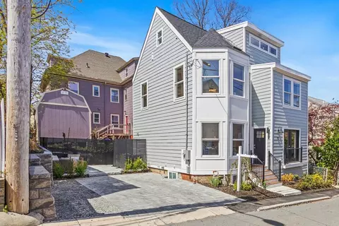 15 Spring Hill Ter #15, Somerville, MA 02143