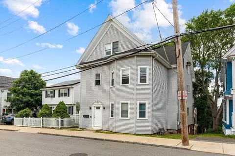 154-156 A Franklin St, Malden, MA 02148