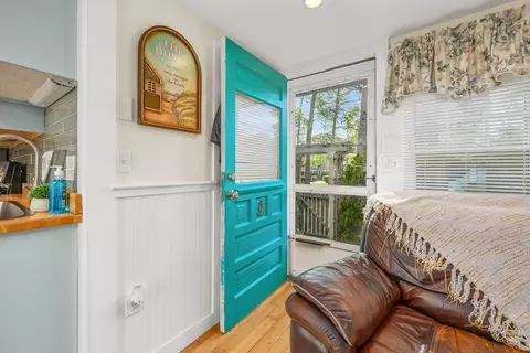 Entry Way - 2 Eddy St, Buzzards Bay, MA 02532 photo 1 of 2