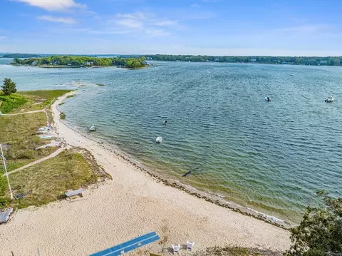 View/Area - 2 Eddy St, Buzzards Bay, MA 02532 photo 9 of 9