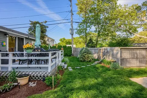 Exterior - 2 Eddy St, Buzzards Bay, MA 02532 photo 12 of 16