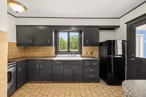 955 Middle Rd, Acushnet, MA 02743 photo 9