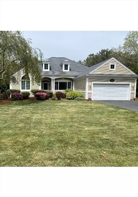 66 Polaris Dr, Mashpee, MA 02649