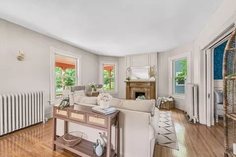 Living - 238 Sumner Ave, Springfield, MA 01108 photo 1 of 5