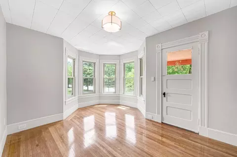 Living - 238 Sumner Ave, Springfield, MA 01108 photo 5 of 5