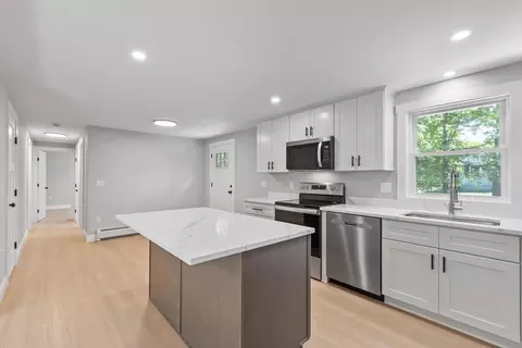 Entry Way - 246 Bryant St, Athol, MA 01331 photo 2 of 3