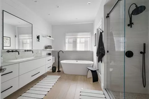 Bath - 14 Black Rock Dr, Hingham, MA 02043 photo 2 of 2
