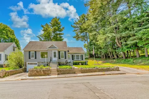 4 Capitol St, Methuen, MA 01844