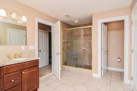 Bath - 261 Oak St, Methuen, MA 01844 photo 5 of 5