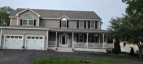261 Oak St, Methuen, MA 01844