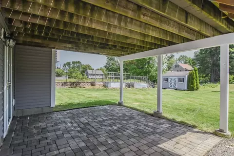 Exterior - 261 Oak St, Methuen, MA 01844 photo 5 of 6