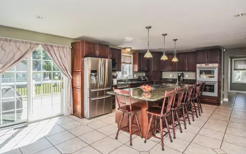 Kitchen - 261 Oak St, Methuen, MA 01844 photo 1 of 4