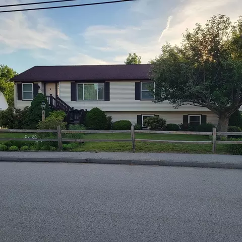 Exterior - 4 Eastern Ave, Webster, MA 01570 photo 3 of 9
