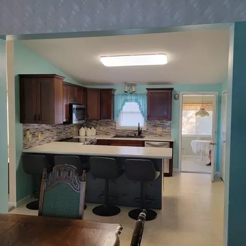 Kitchen - 4 Eastern Ave, Webster, MA 01570 photo 2 of 2