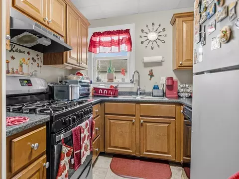 52 Lapham St, Fall River, MA 02721 photo 8