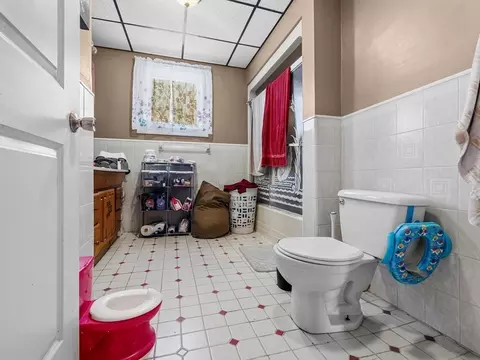 52 Lapham St, Fall River, MA 02721 photo 27