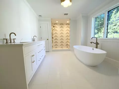 Bath - 9 Morley, Needham, MA 02492 photo 1 of 3