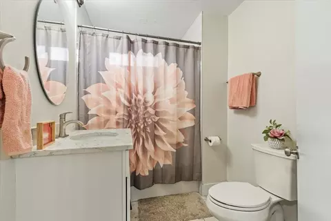 Bath - 1 Ralph Ave, Worcester, MA 01604 photo 1 of 2
